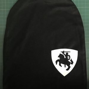 Juoda unisex (vyriška, moteriška) kepurė Lietuvos herbas